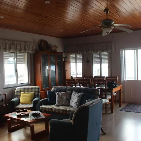 Casa Do Museu Maritimo Santo Amaro (Azores)