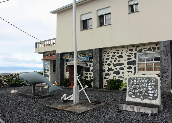 Casa Do Museu Maritimo Santo Amaro (Azores)